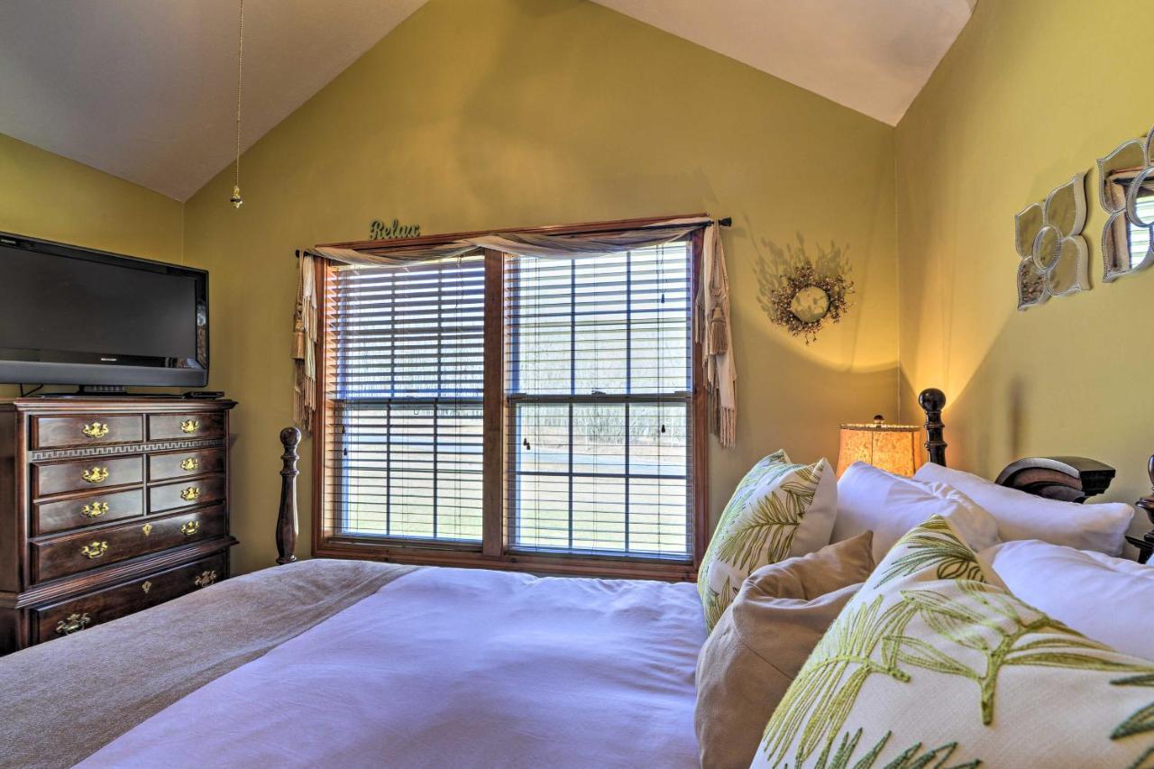 Private Family Home With Deck, Porch And Forest Views! McComas Beach Luaran gambar